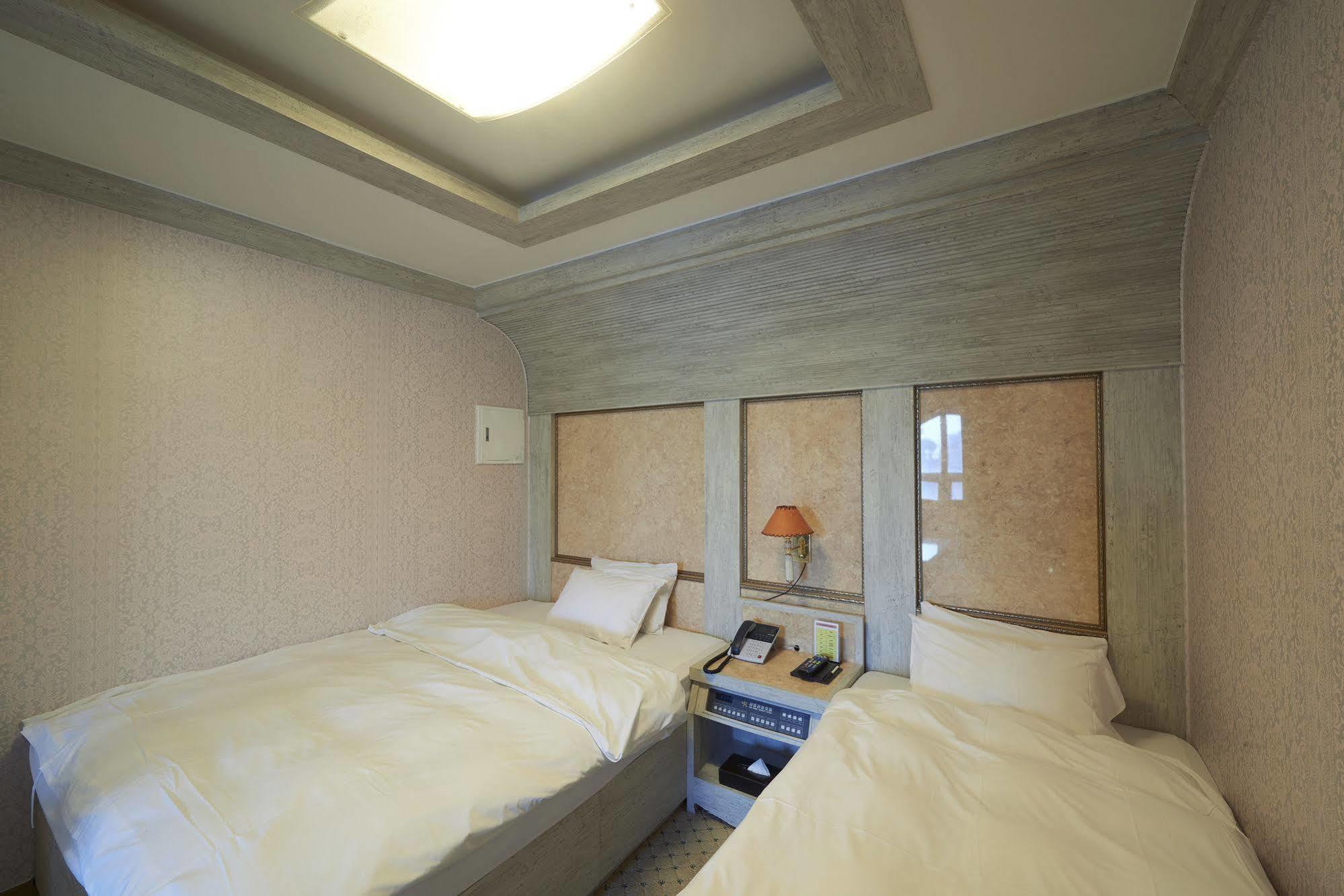 Benikea Premier Hotel 始兴市 外观 照片