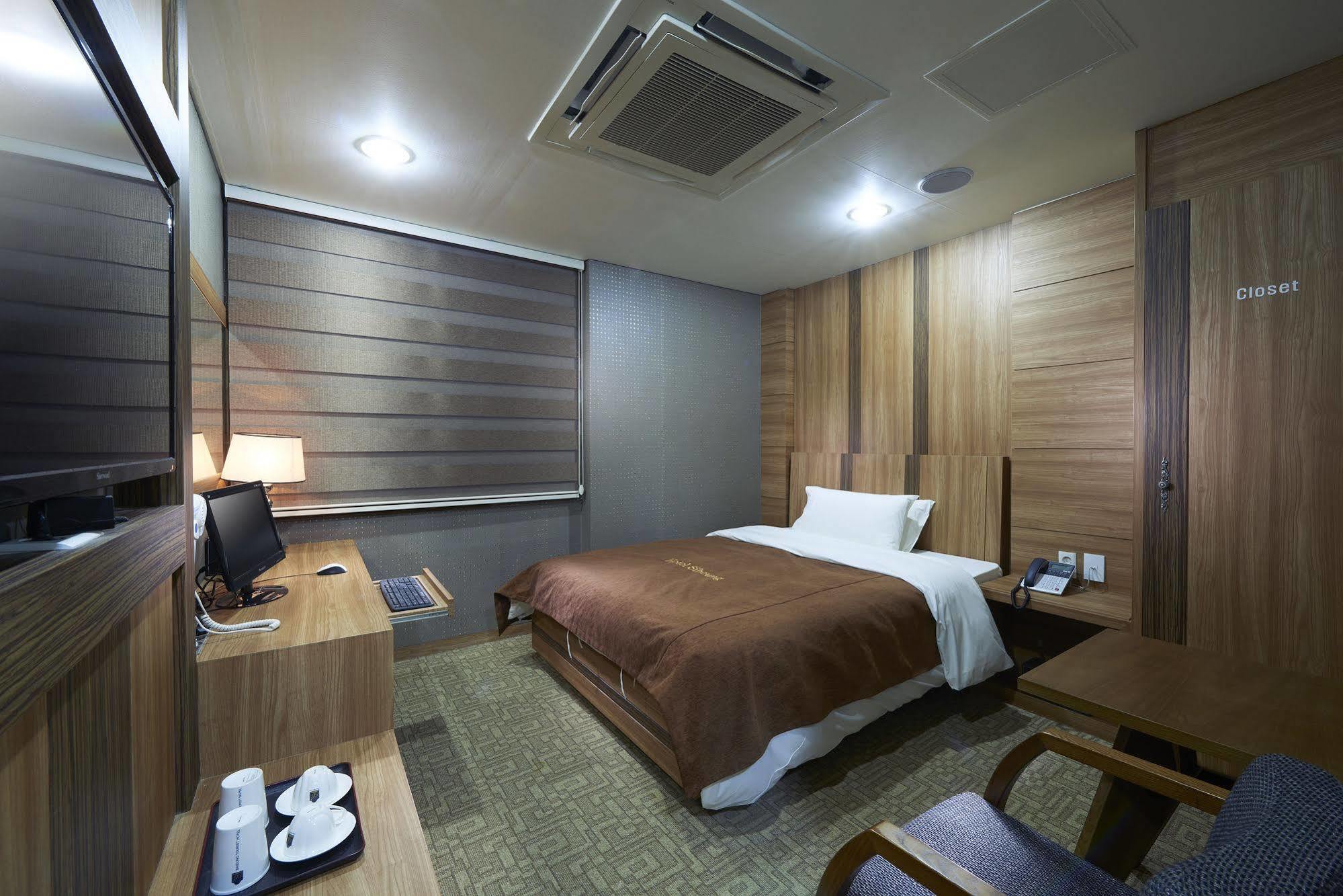 Benikea Premier Hotel 始兴市 外观 照片